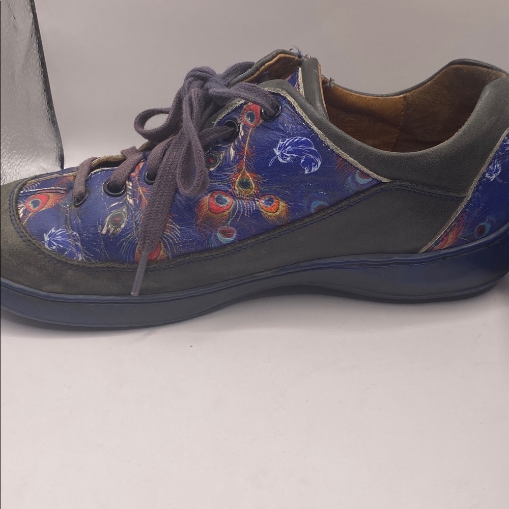Portofino Peacock Feather Leather Side Zip Sneakers Made in Spain Women’s 6.5 - Picture 3 of 8